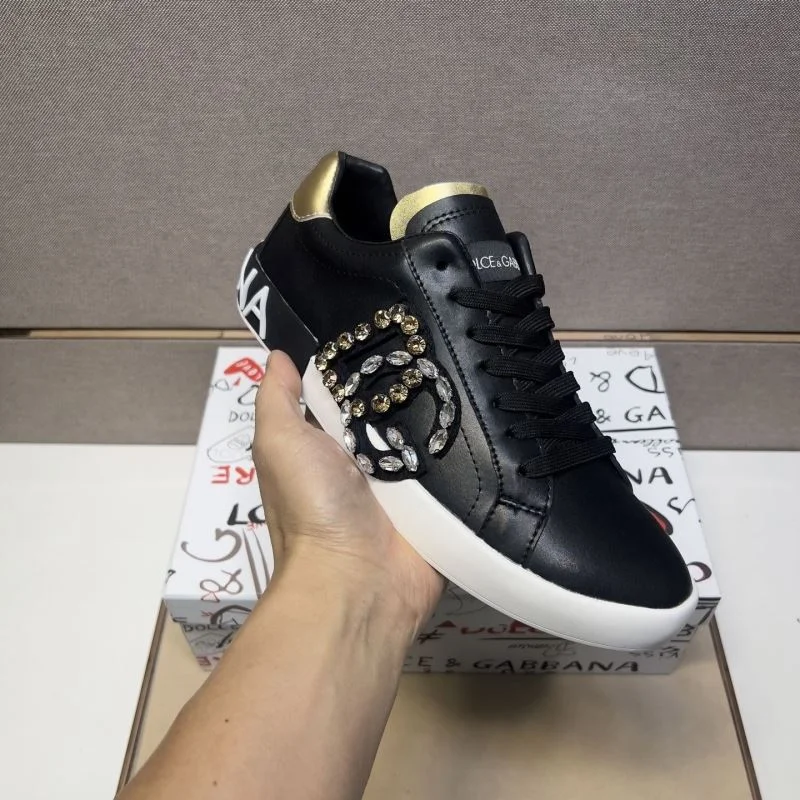 Flexible Dolce Gabbana Low Shoes 23075