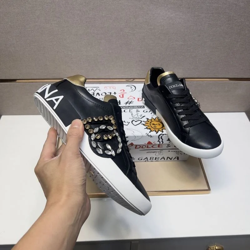 Flexible Dolce Gabbana Low Shoes 23075