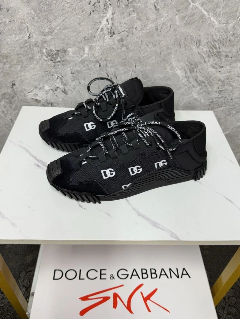Dolce Gabbana Low Shoes TravelReady 23076