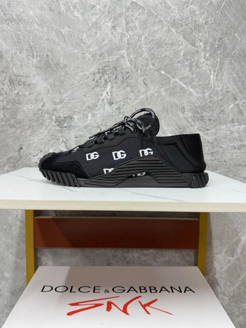 Dolce Gabbana Low Shoes TravelReady 23076