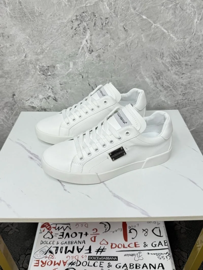Dolce Gabbana Low Shoes Comfortable 23072
