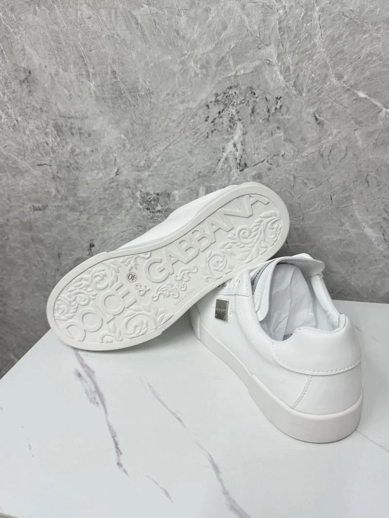 Dolce Gabbana Low Shoes Comfortable 23072