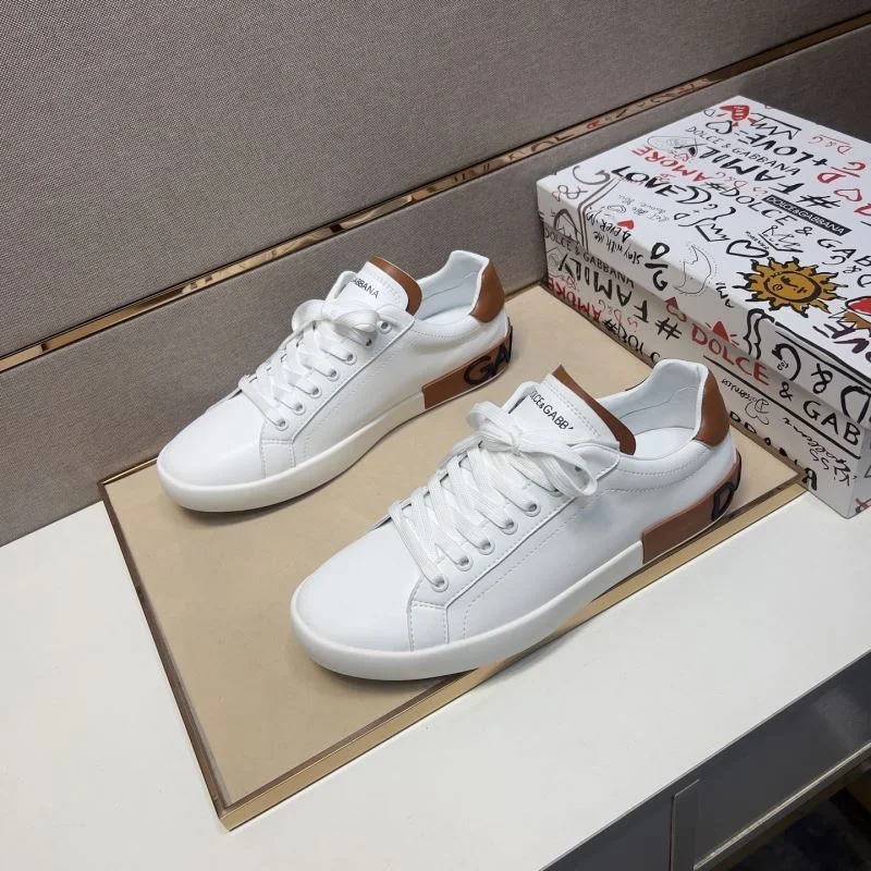 Dolce Gabbana Low Shoes Resilient 23058