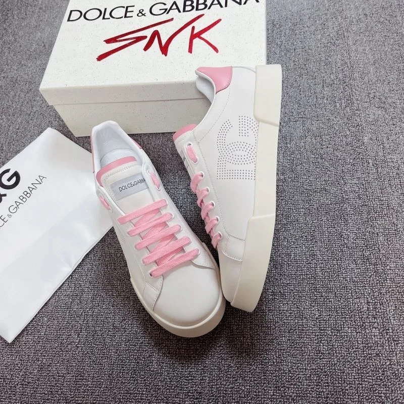 Contemporary Dolce Gabbana Low Shoes 22990