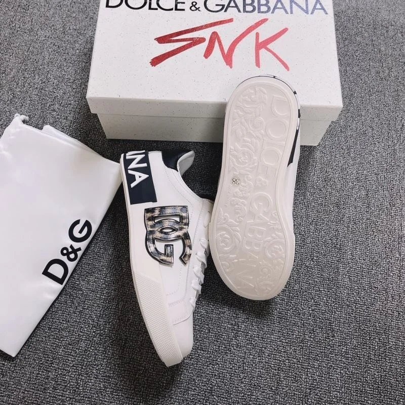 Dolce Gabbana Low Shoes Unique 22983