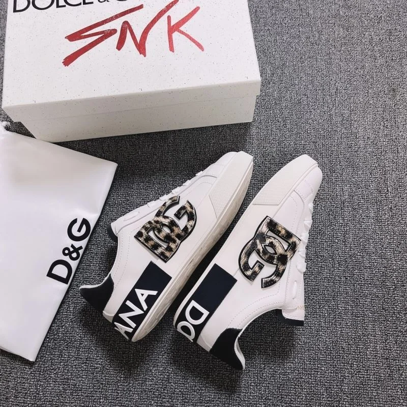 Dolce Gabbana Low Shoes Unique 22983