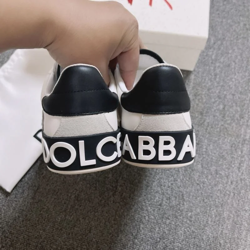 Dolce Gabbana Low Shoes Unique 22983