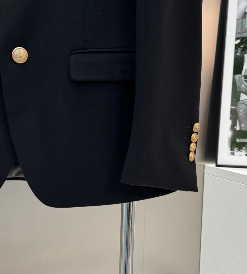 Dolce Gabbana Outwear Premium 120107