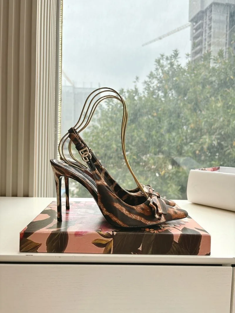 Attractive Dolce Gabbana Sandals 23068