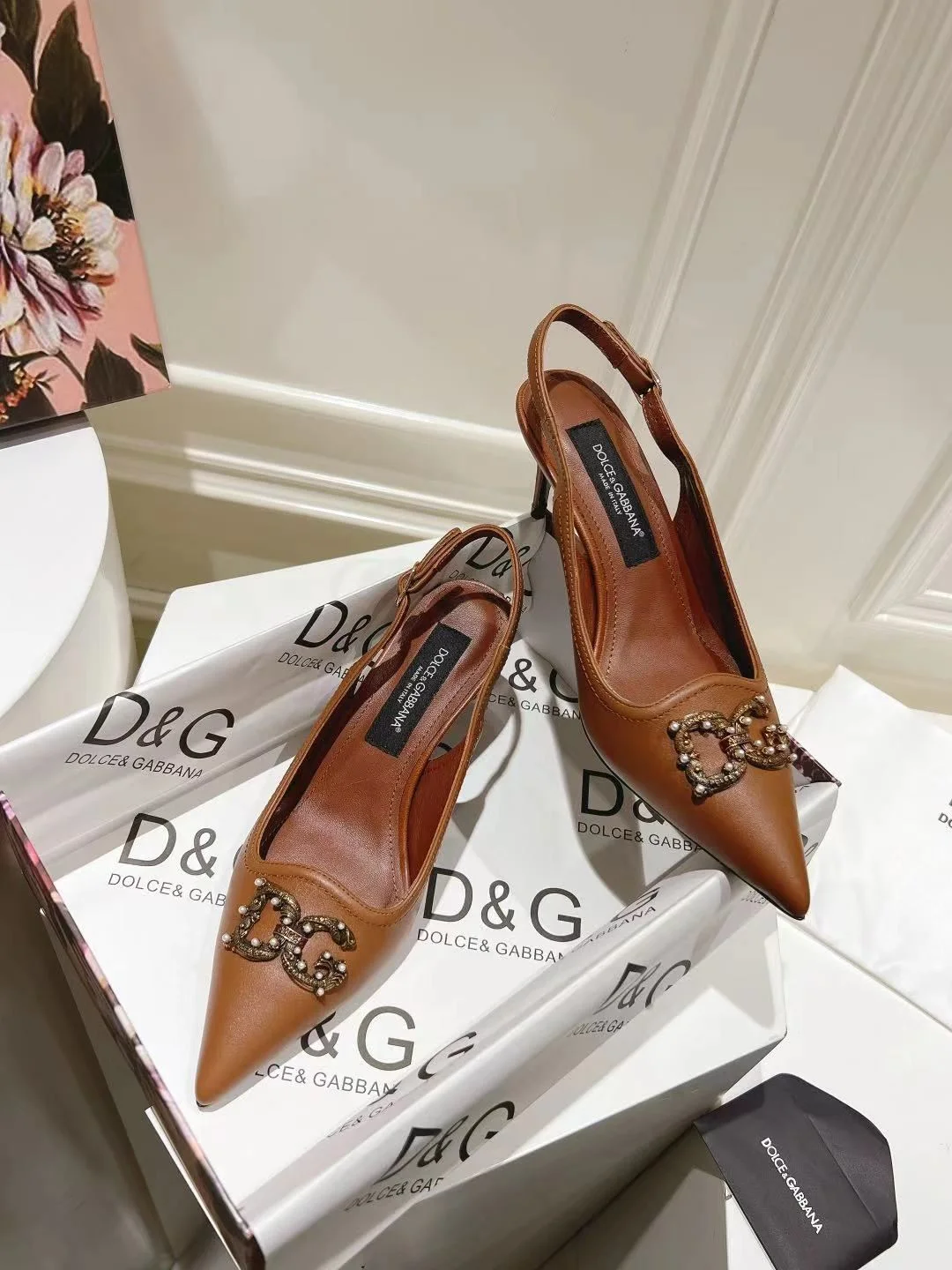 Dolce Gabbana Sandals Lightweight 22968