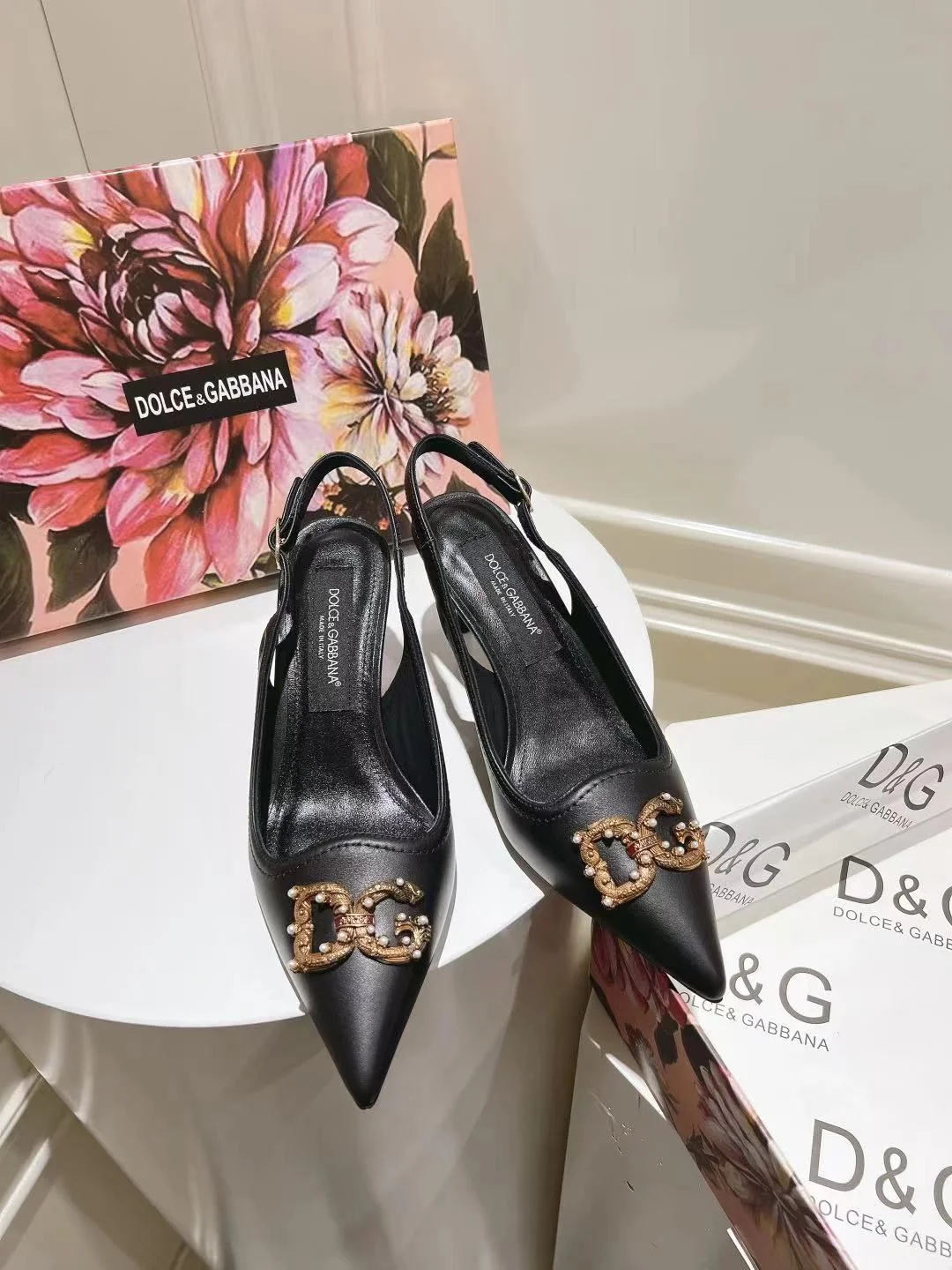 TopPick Dolce Gabbana Sandals 22982