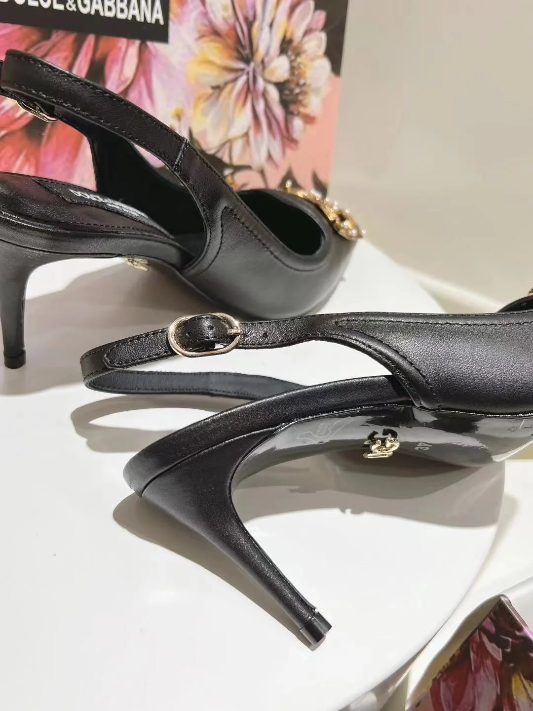 TopPick Dolce Gabbana Sandals 22982