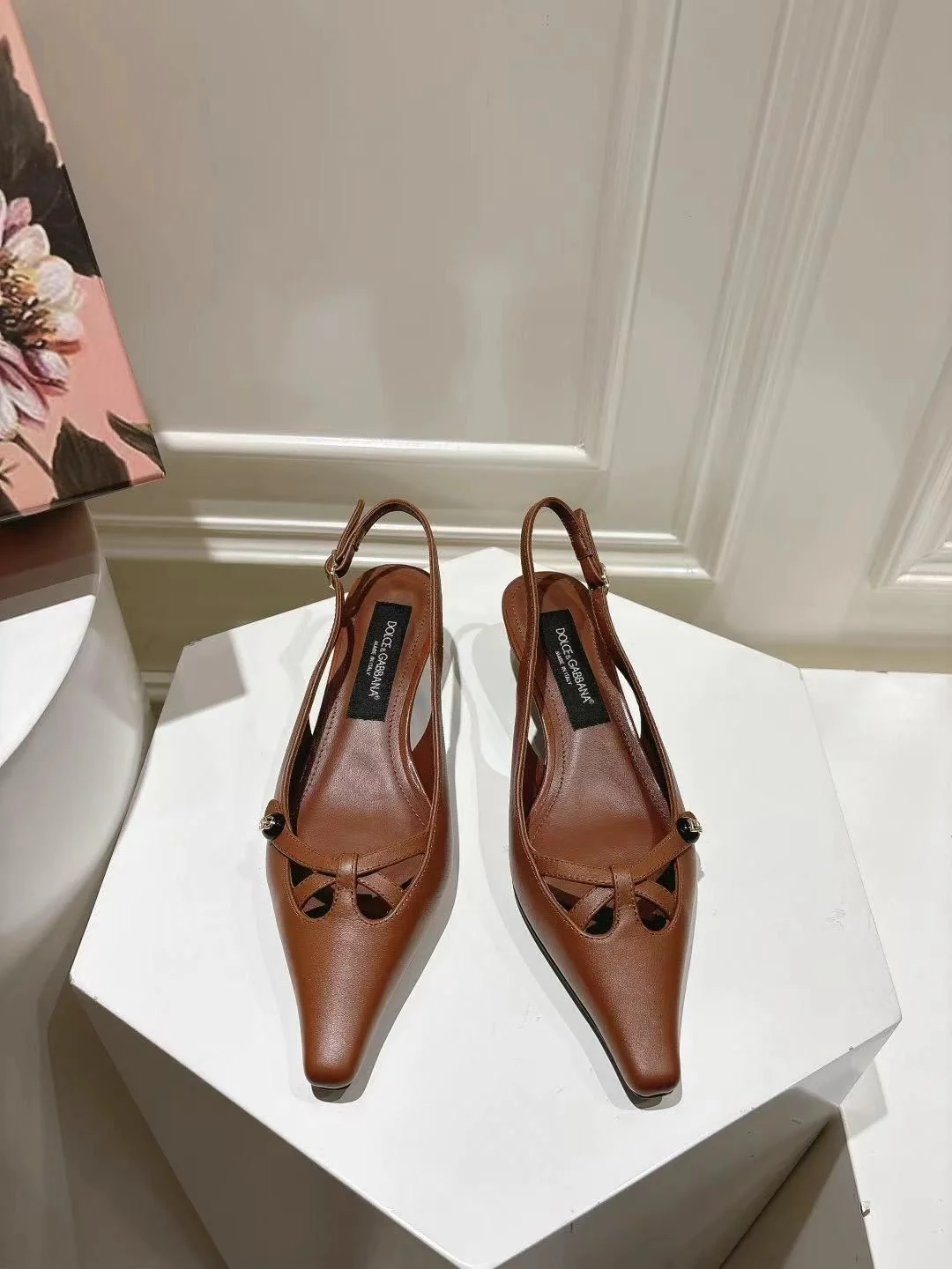 Affordable Dolce Gabbana Sandals 22966