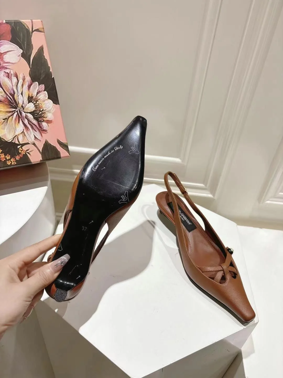 Affordable Dolce Gabbana Sandals 22966