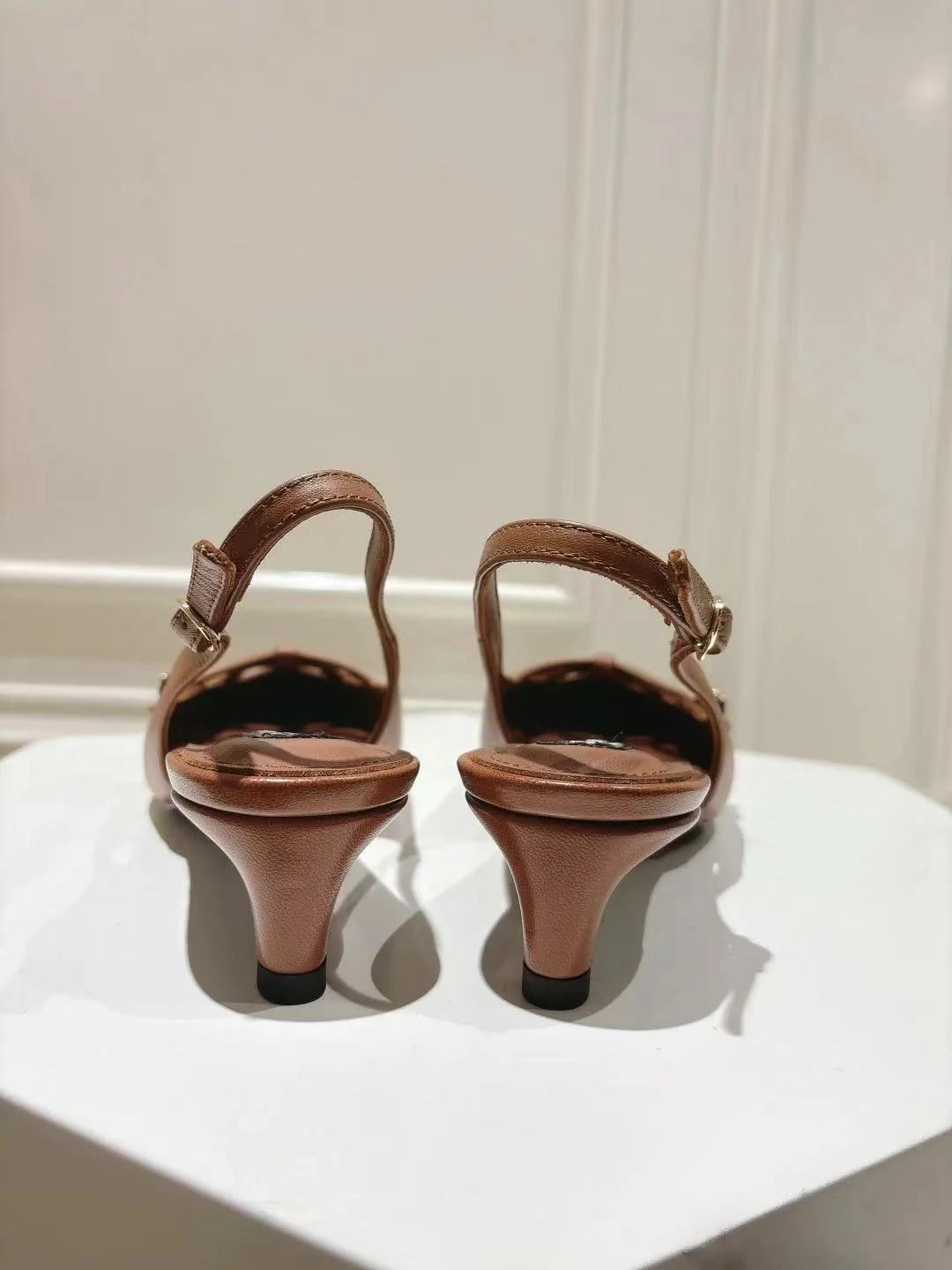 Affordable Dolce Gabbana Sandals 22966