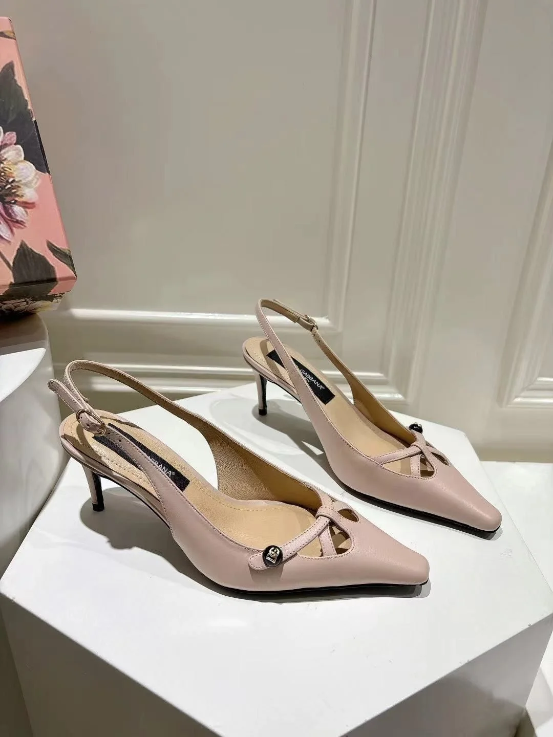 QuickDry Dolce Gabbana Sandals 22967