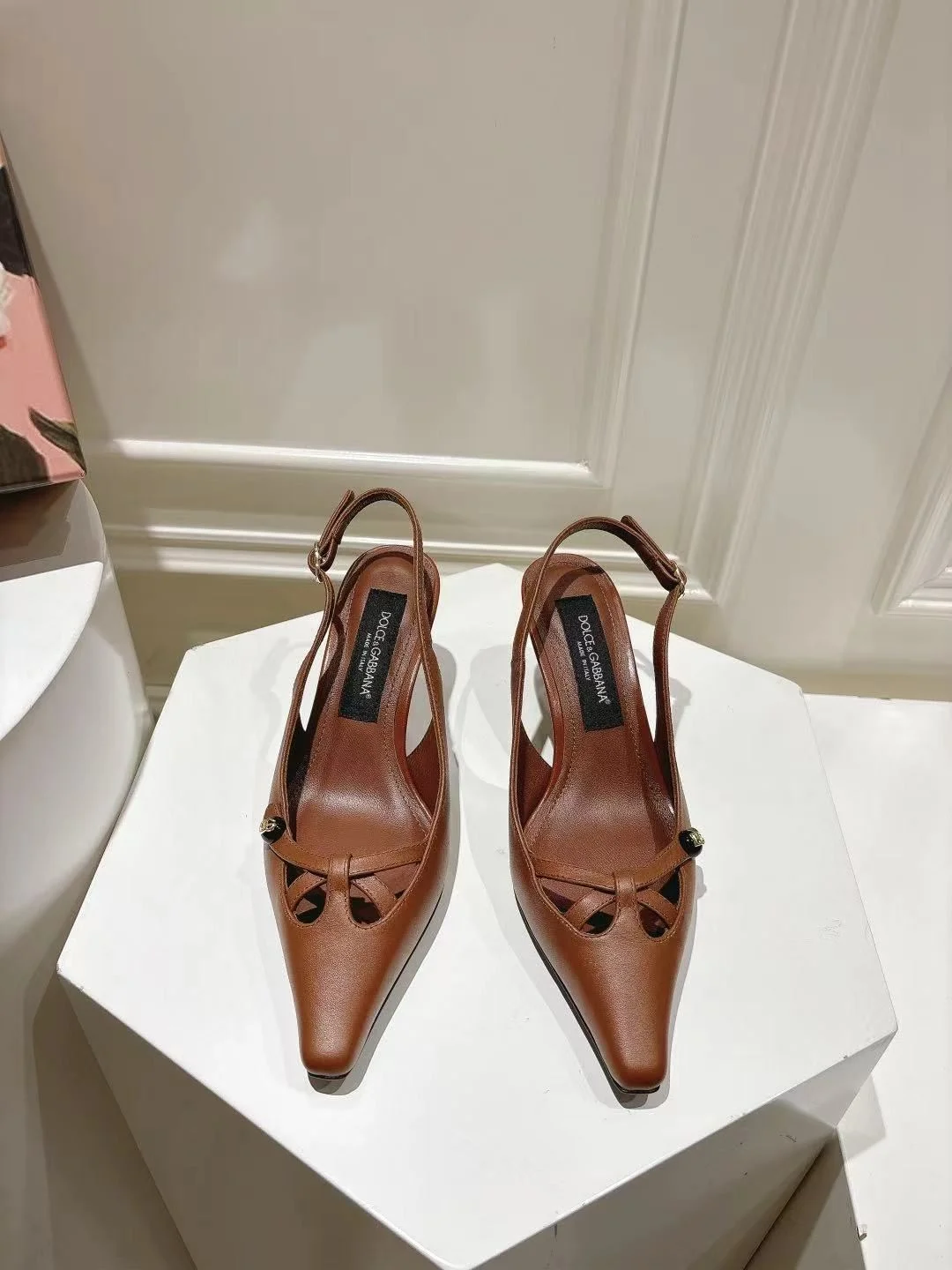 Dolce Gabbana Sandals Flexible 22959