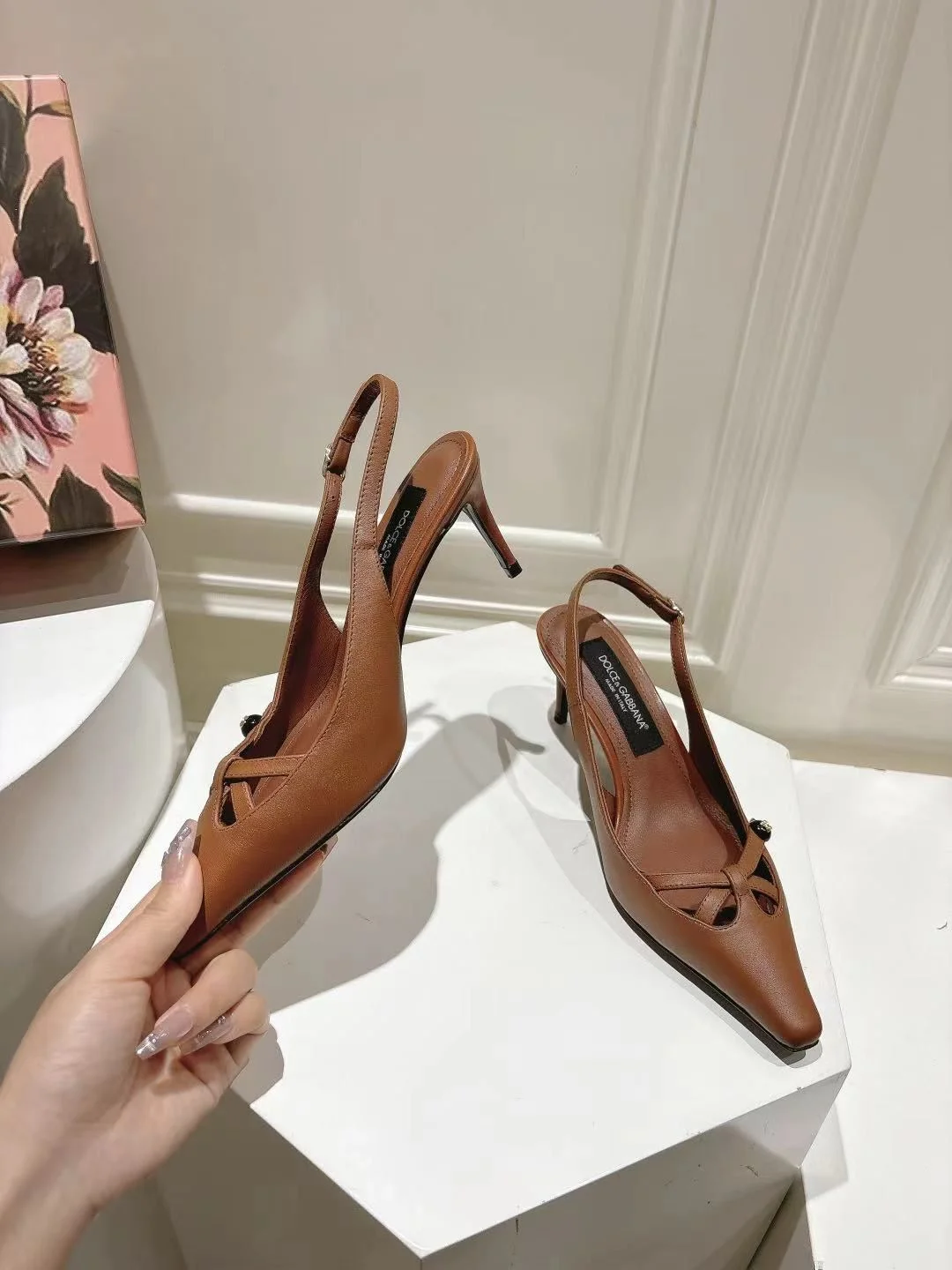 Dolce Gabbana Sandals Flexible 22959