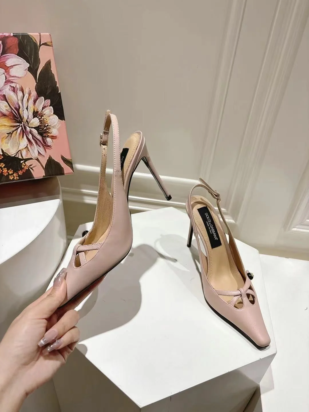 SportInspired Dolce Gabbana Sandals 22961