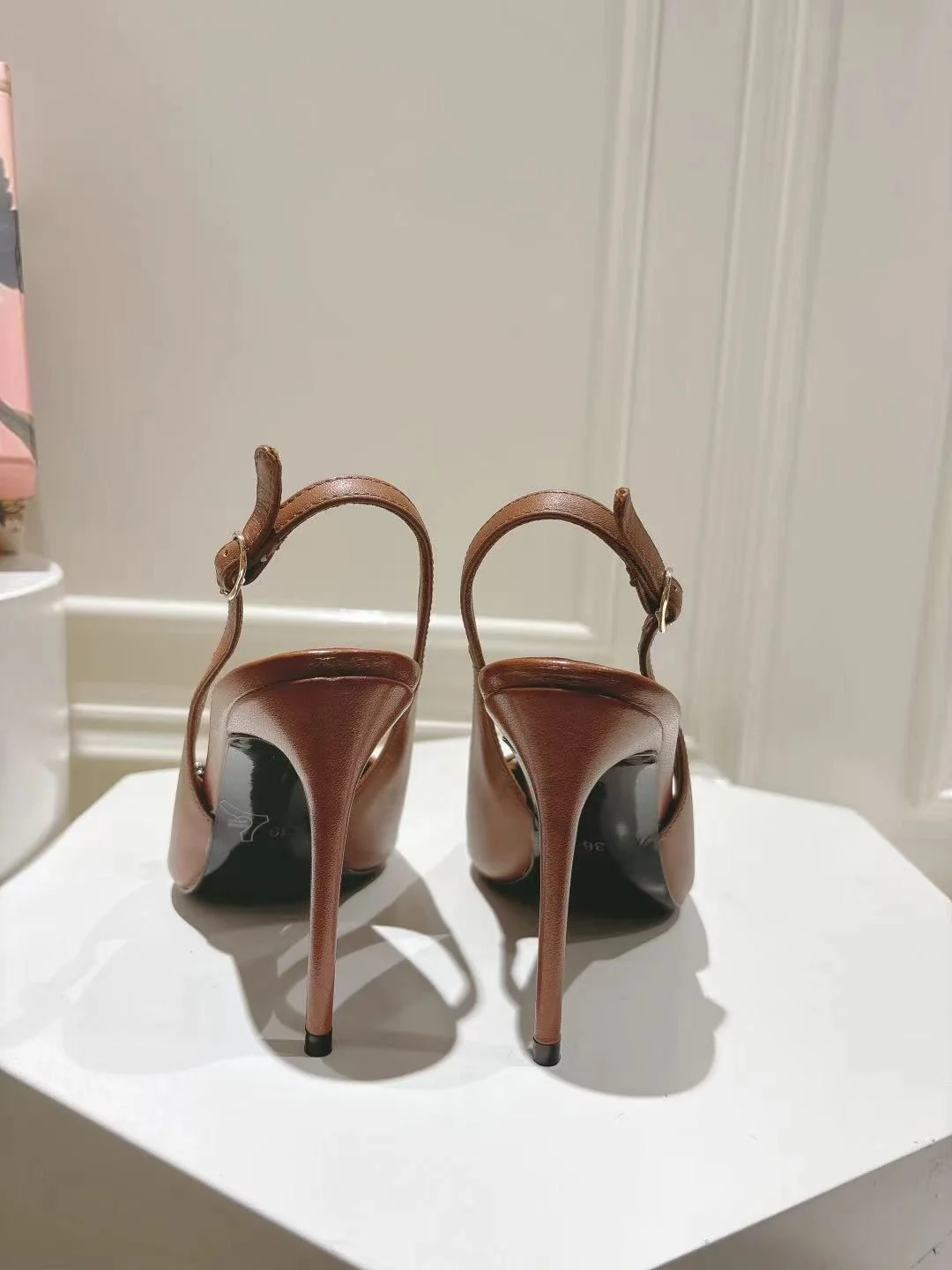 WeatherProof Dolce Gabbana Sandals 22974