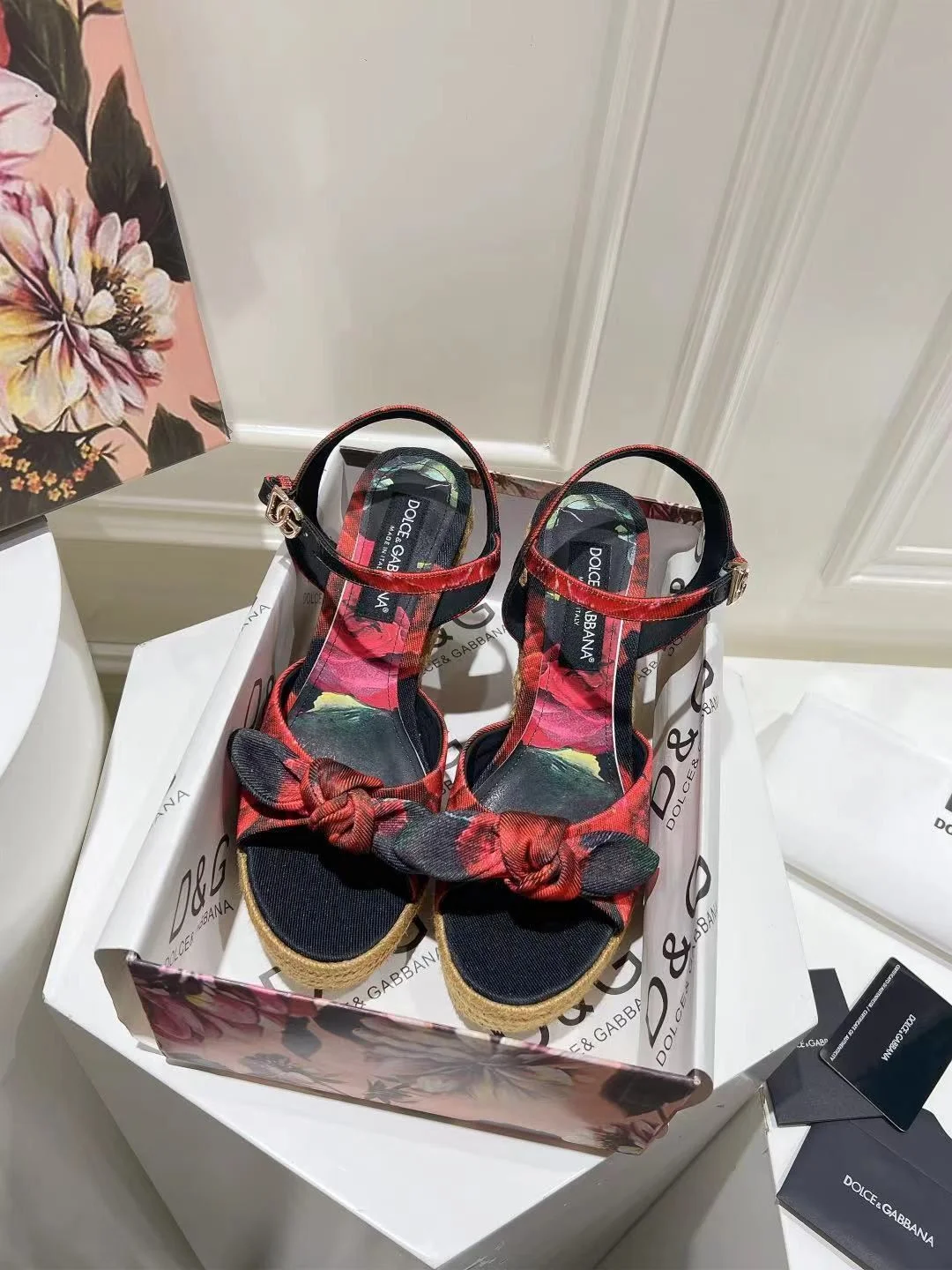 Dolce Gabbana Sandals Original 22960