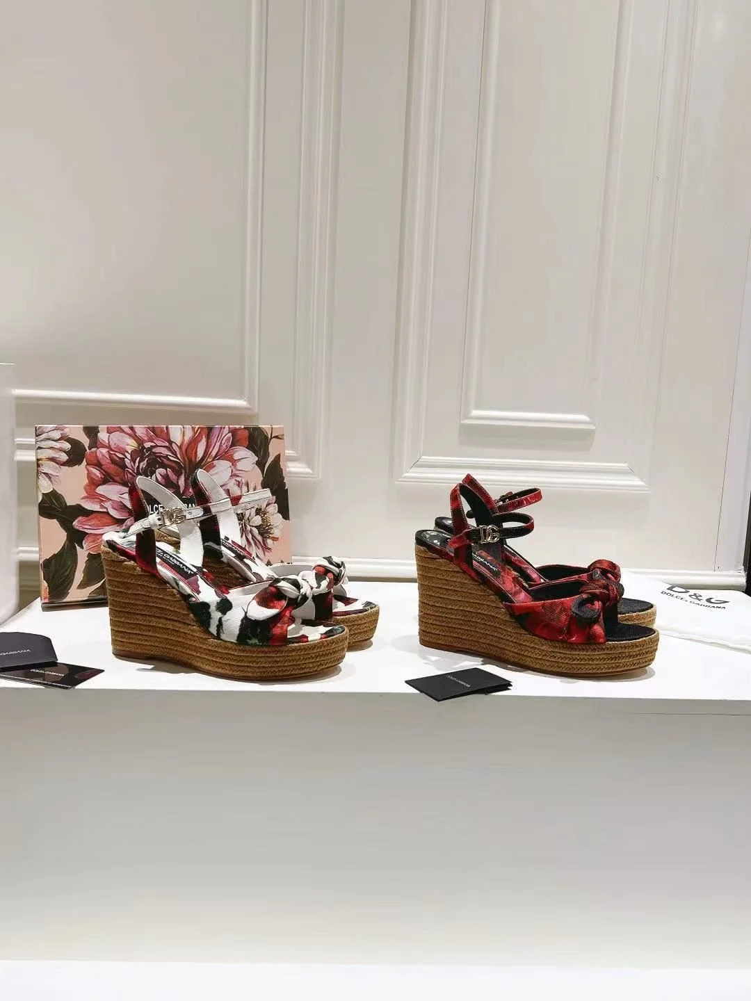 Dolce Gabbana Sandals Original 22960