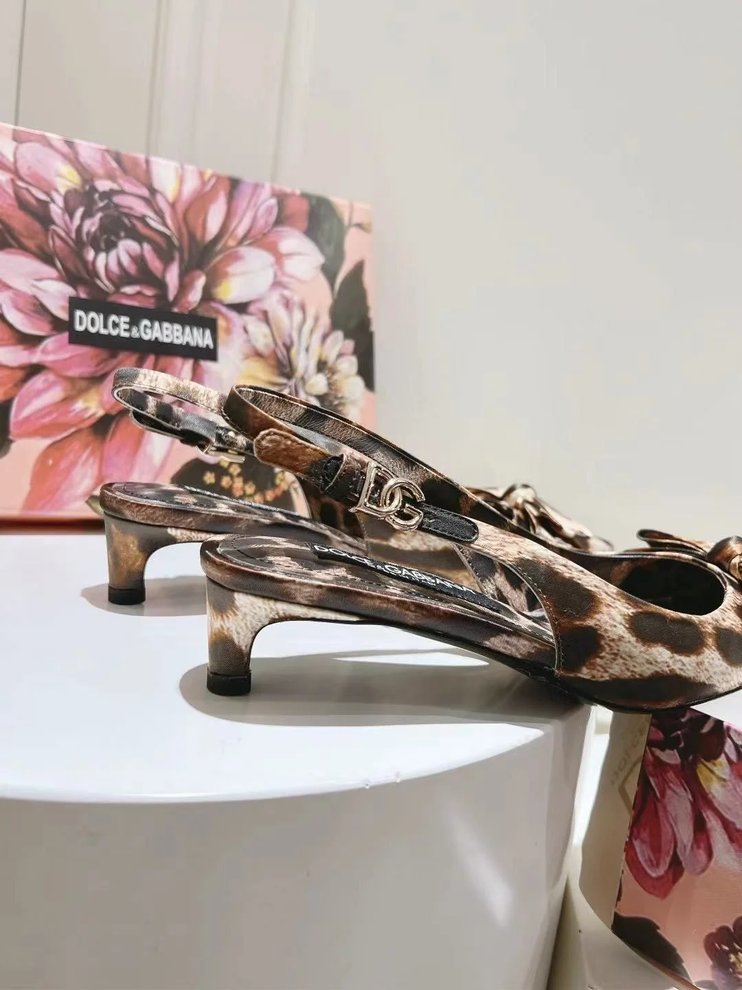 Dolce Gabbana Sandals QuickDry 22958