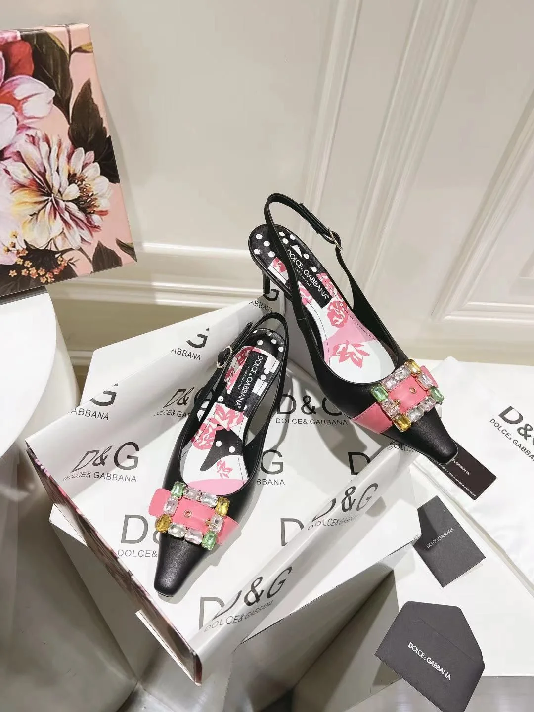 Dolce Gabbana Sandals OdorResistant 22976