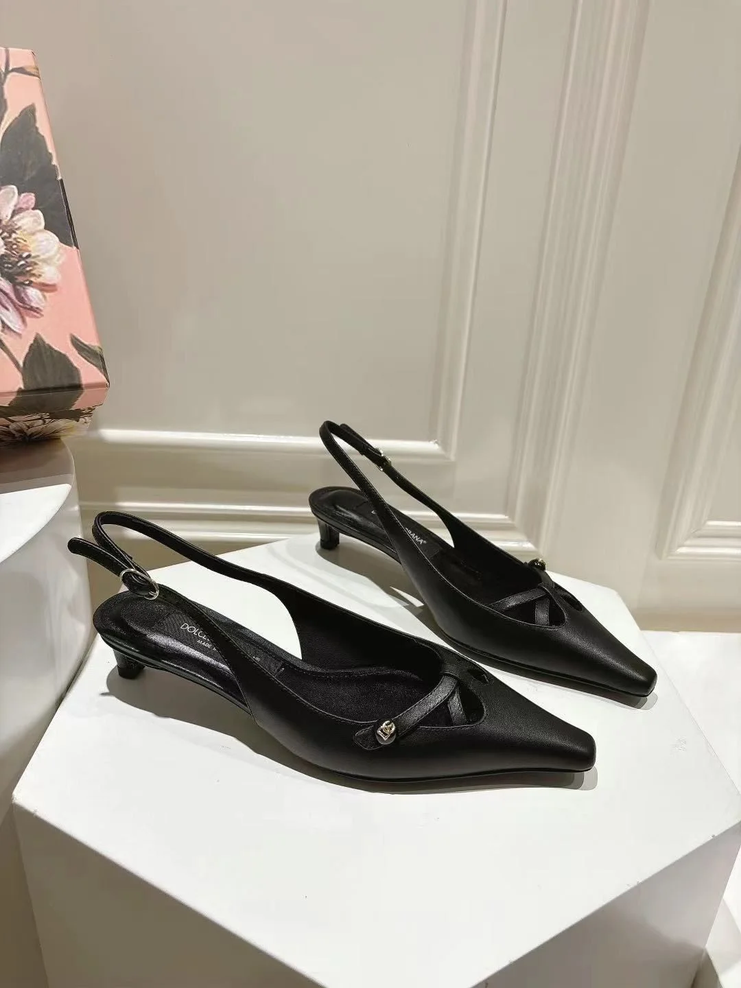 Dolce Gabbana Sandals WellDesigned 22955