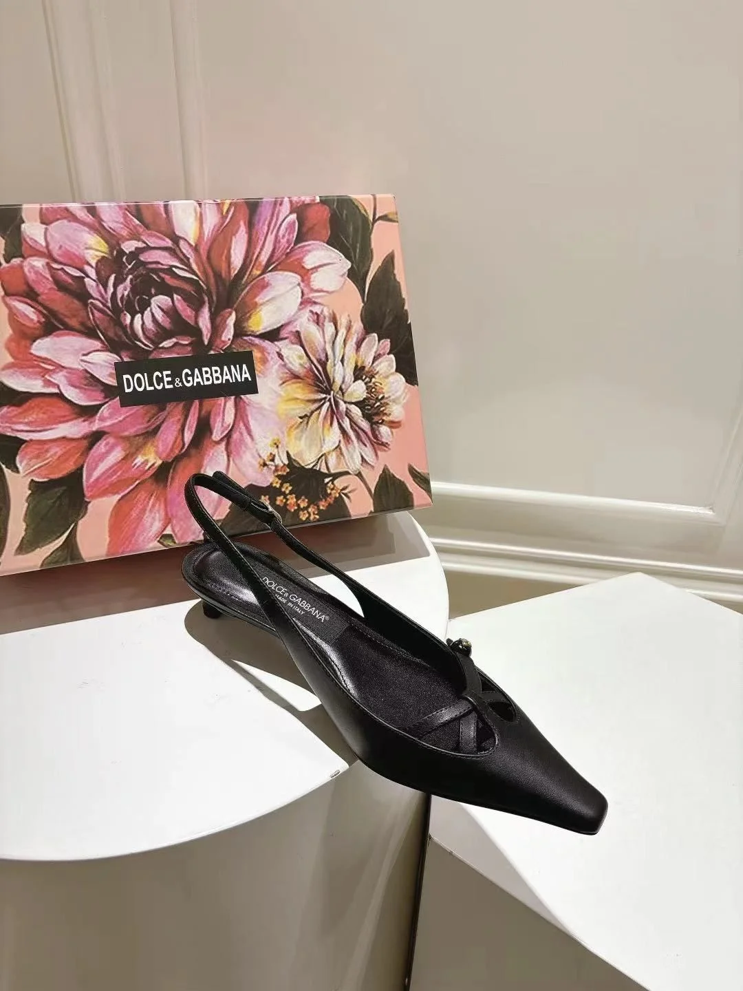 Dolce Gabbana Sandals WellDesigned 22955