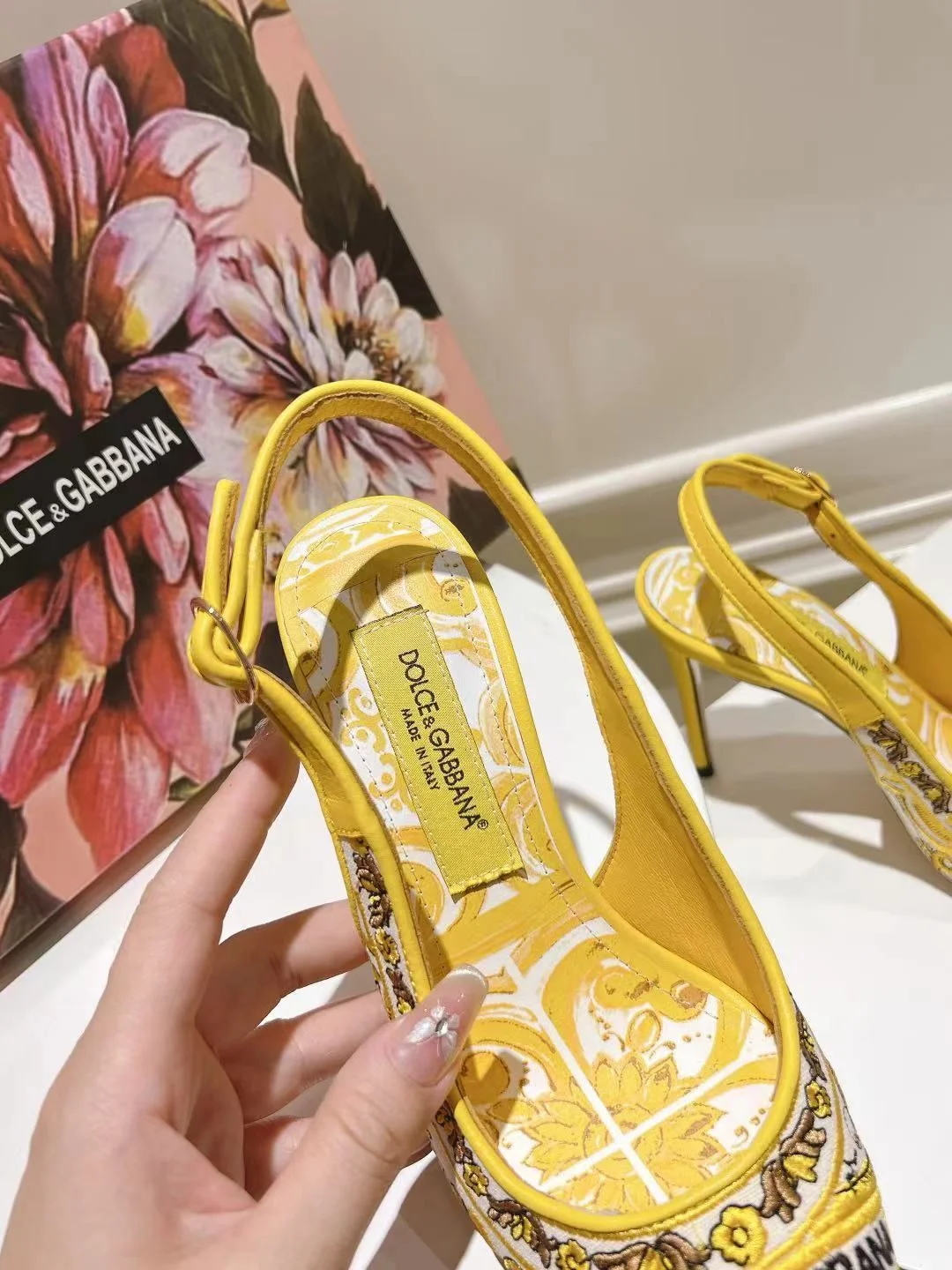 Colorful Dolce Gabbana Sandals 22973