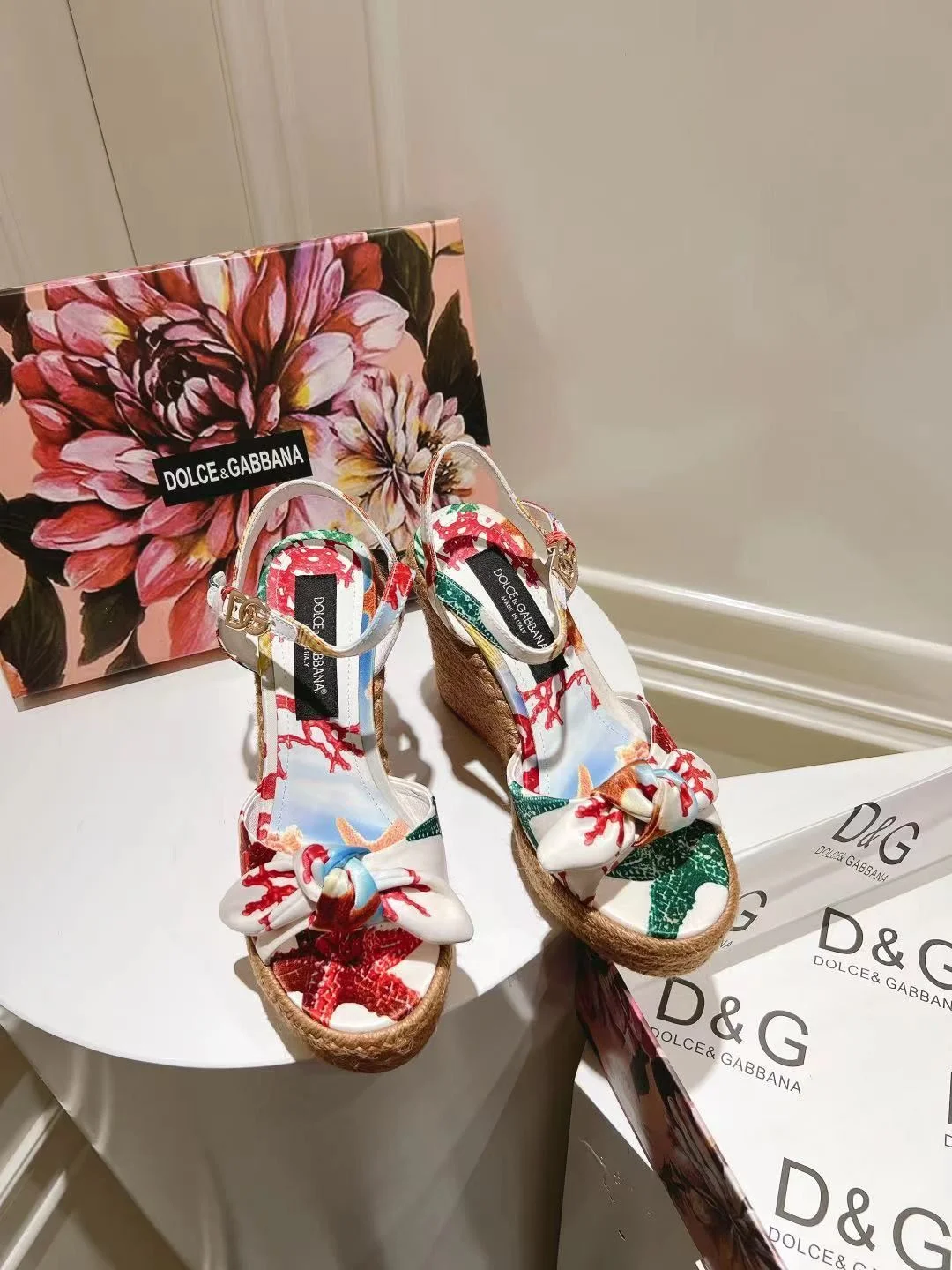 Dolce Gabbana Sandals Resilient 22951