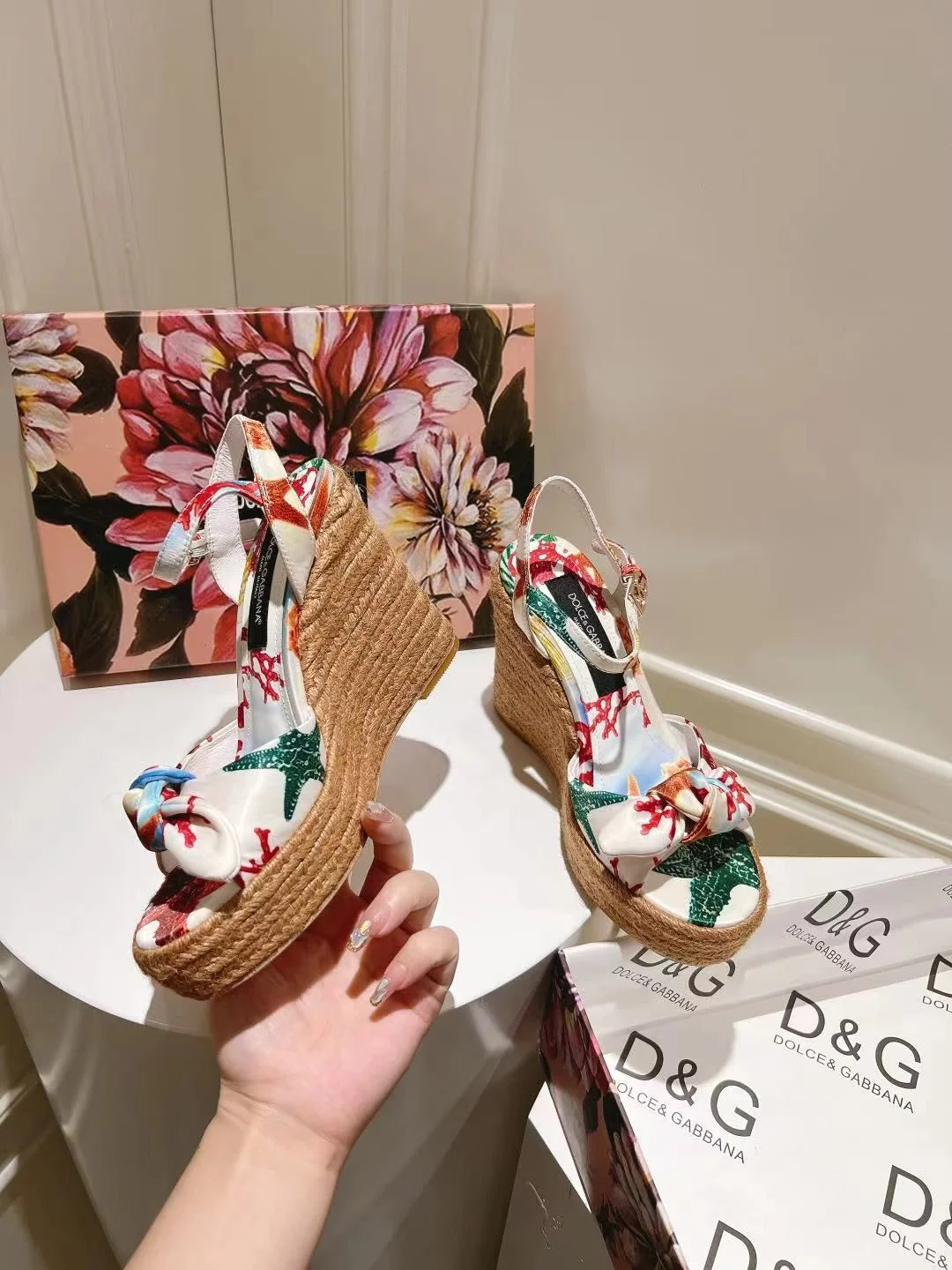 Dolce Gabbana Sandals Resilient 22951