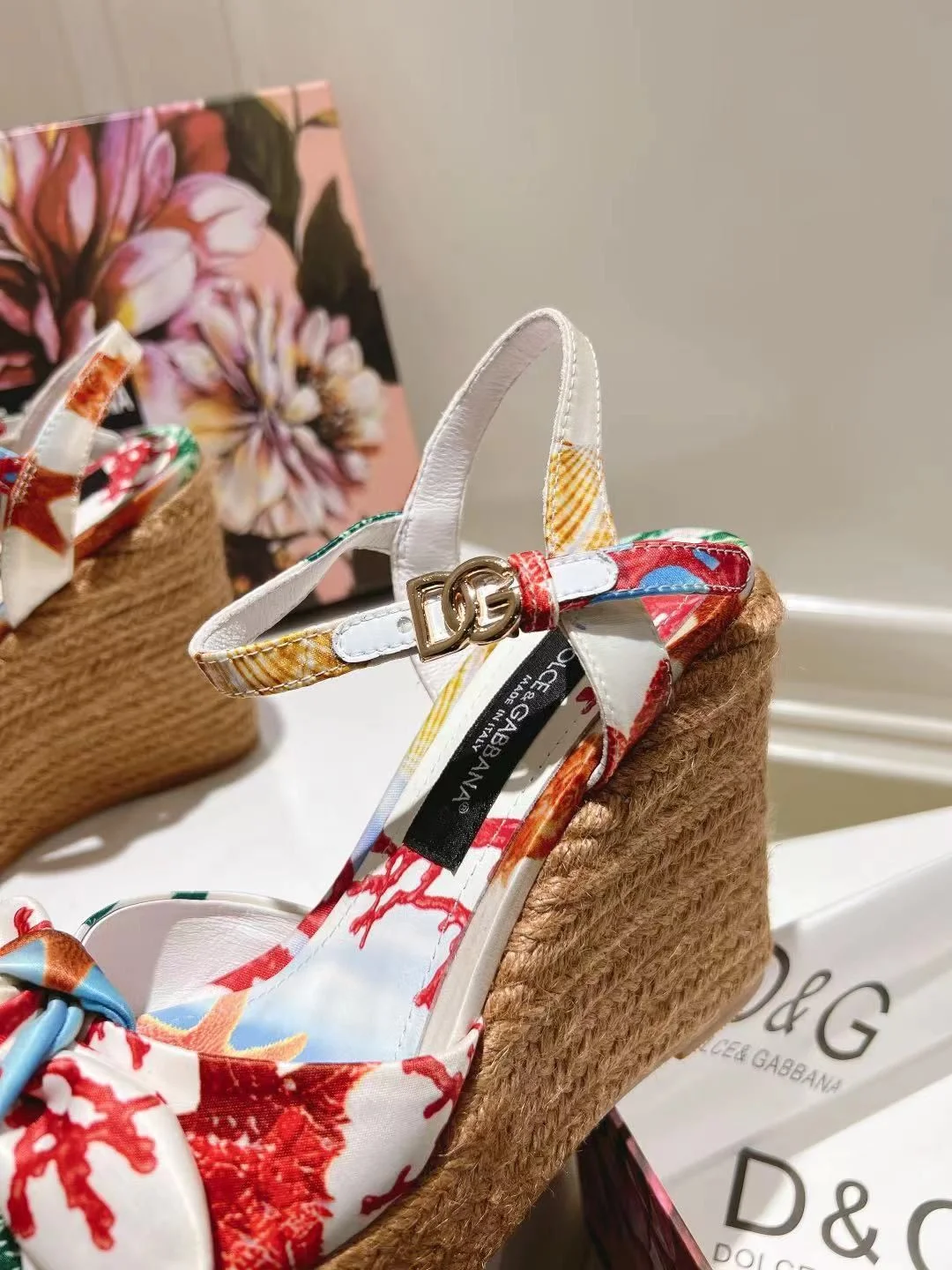 Dolce Gabbana Sandals Resilient 22951