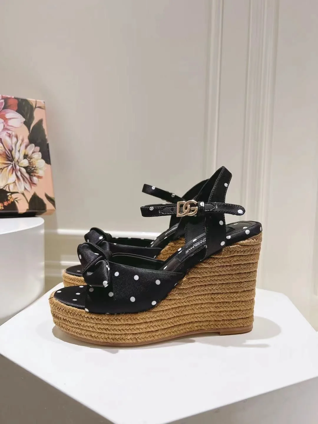 Dolce Gabbana Sandals FreshLook 22948