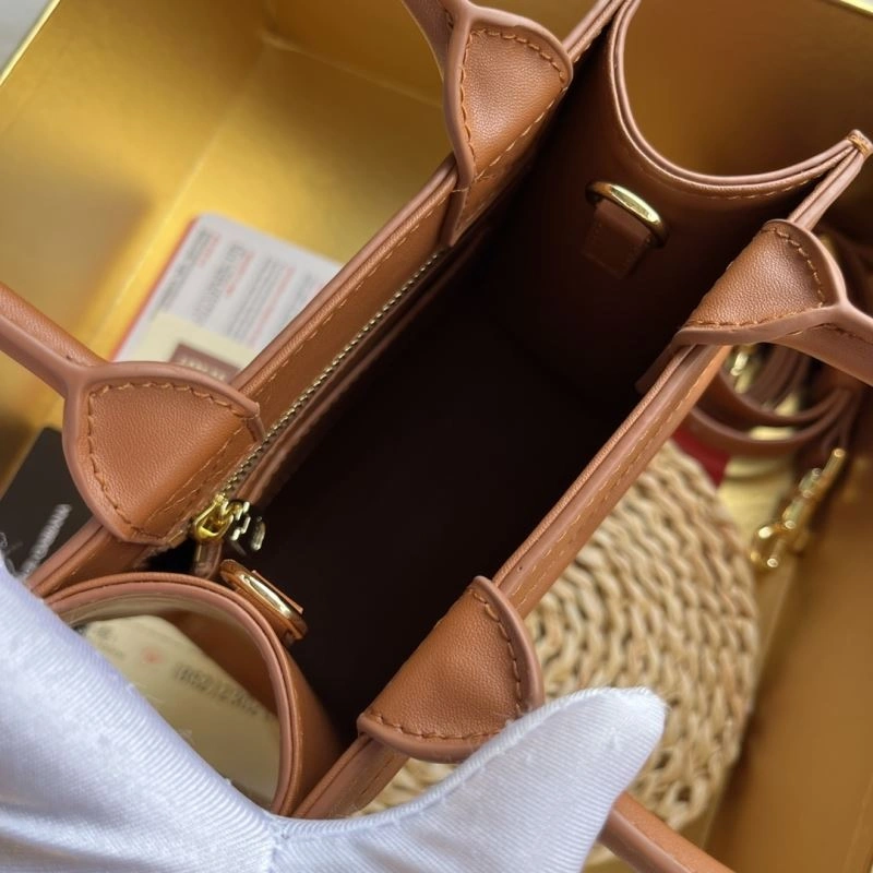 DailyWear Dolce Gabbana Shopping Bags 89212