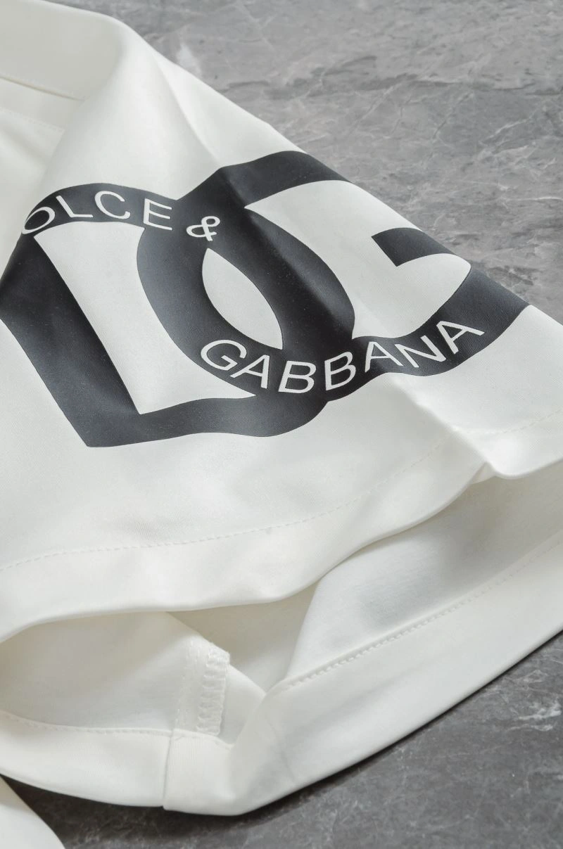 Sleek Dolce Gabbana Short Pants 119672