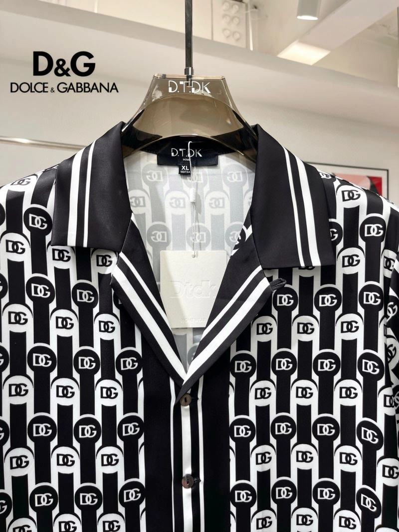 Comfortable Dolce Gabbana Short Suits 119348