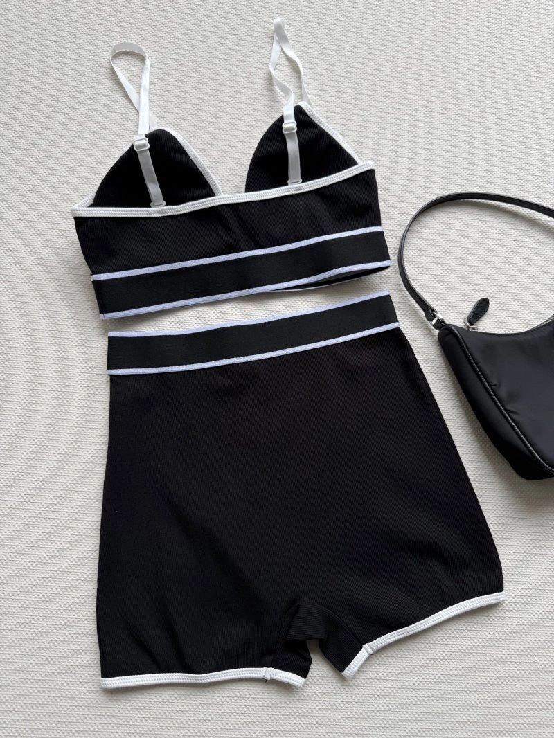 Dolce Gabbana Short Suits Stretchable 119312