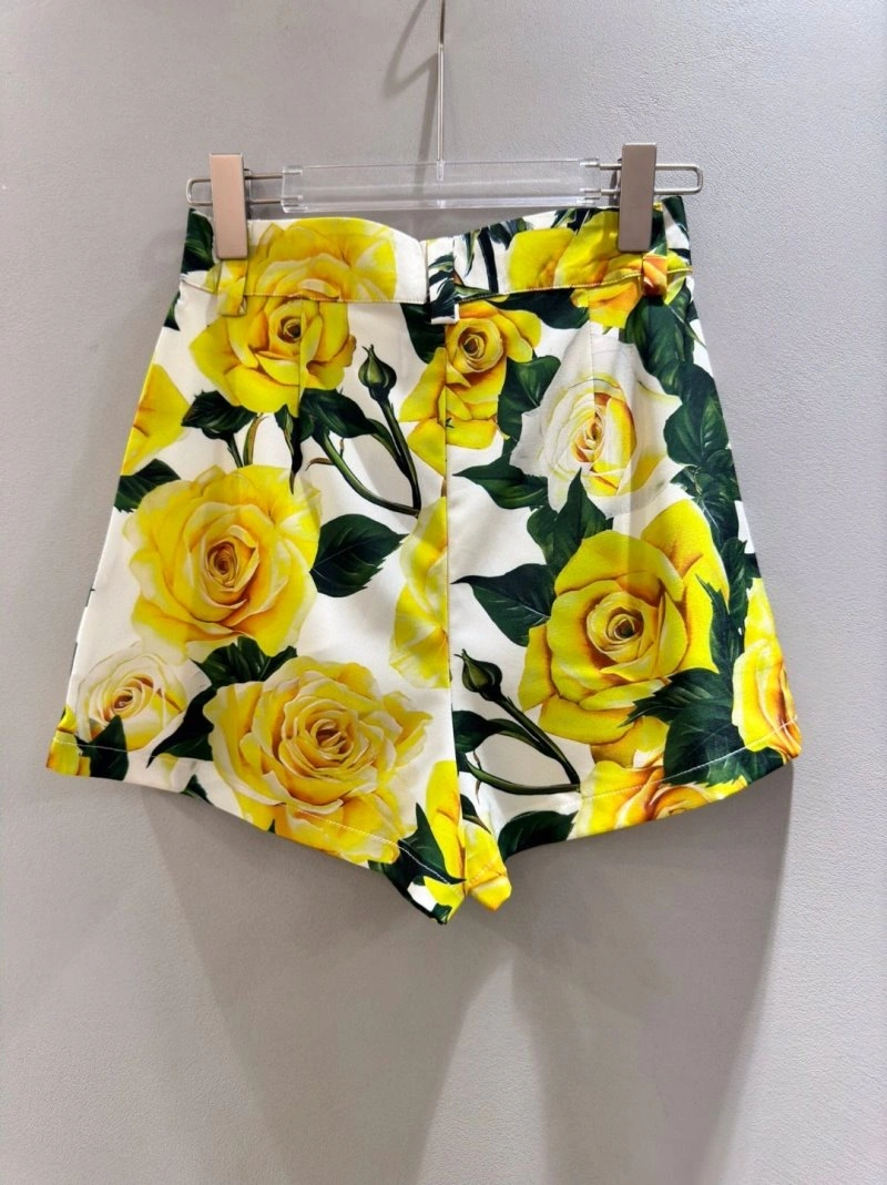 Attractive Dolce Gabbana Short Suits 119214