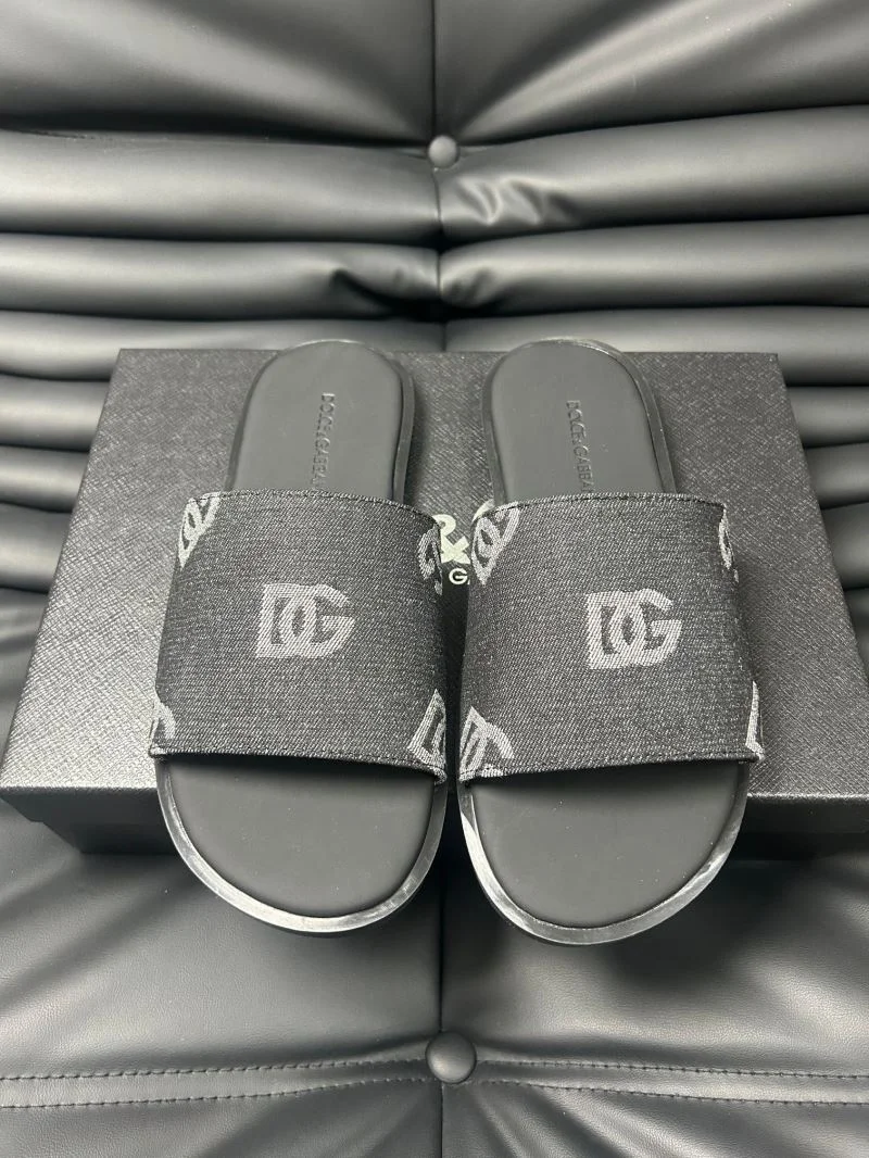 Dolce Gabbana Slippers Contemporary 22829