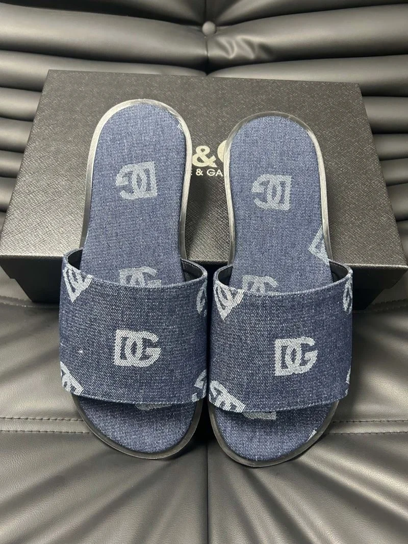 Sophisticated Dolce Gabbana Slippers 22830
