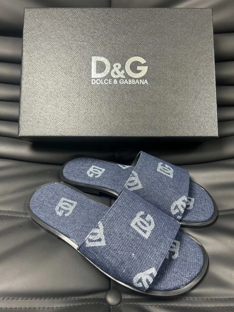 Sophisticated Dolce Gabbana Slippers 22830