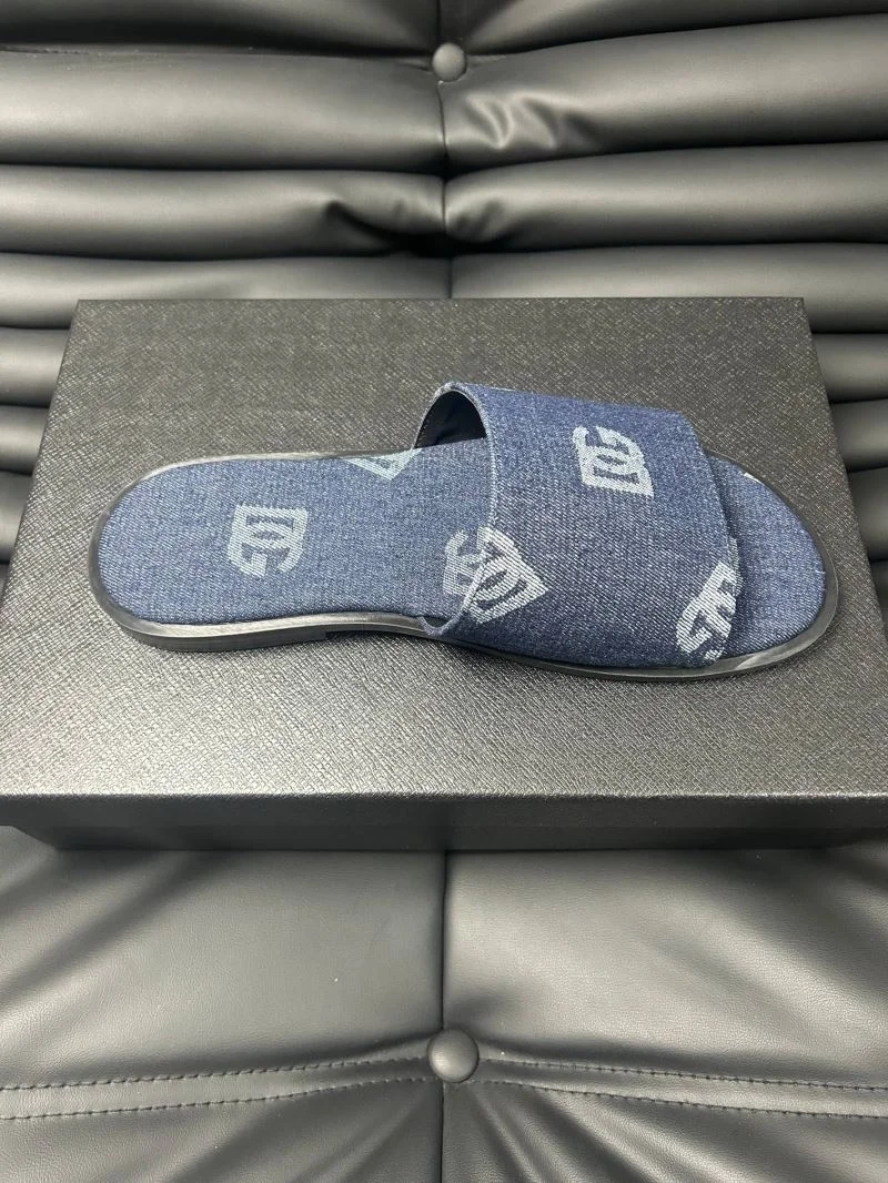 Sophisticated Dolce Gabbana Slippers 22830