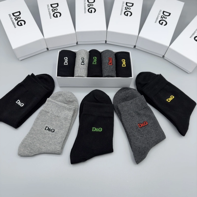 Trendsetting Dolce Gabbana Socks 274283