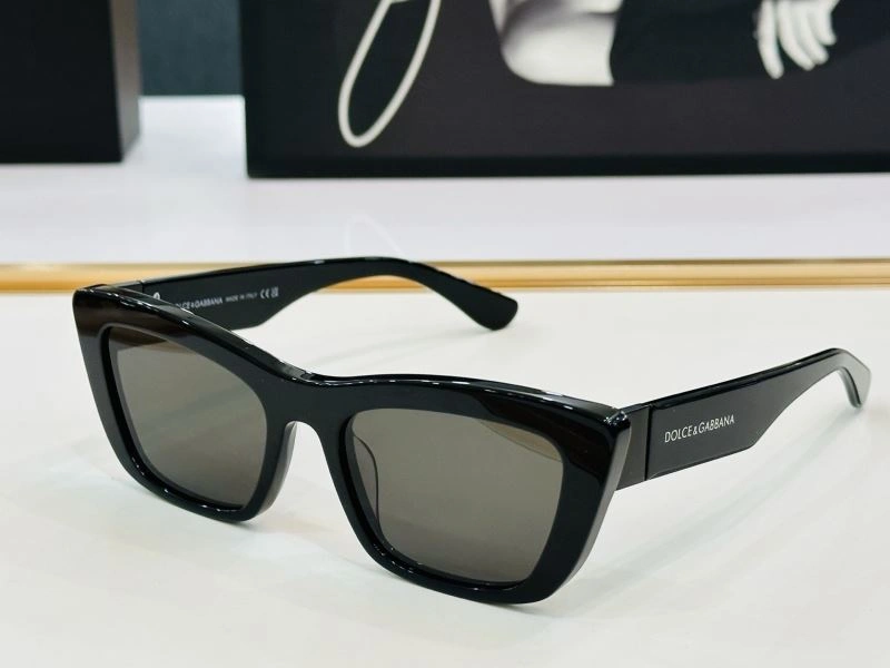 EyeCatching Dolce Gabbana Sunglasses 279155
