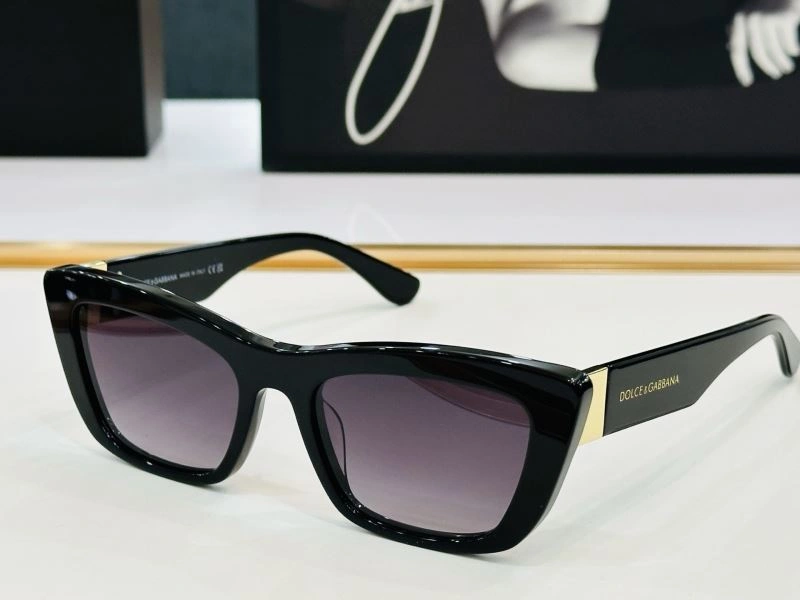 EyeCatching Dolce Gabbana Sunglasses 279155