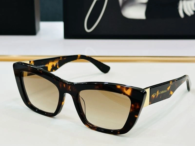 EyeCatching Dolce Gabbana Sunglasses 279155