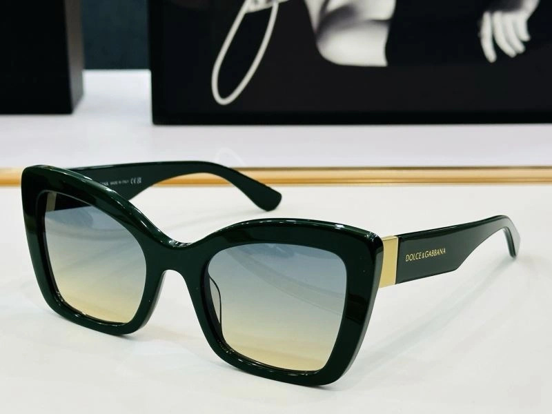 Lightweight Dolce Gabbana Sunglasses 279181
