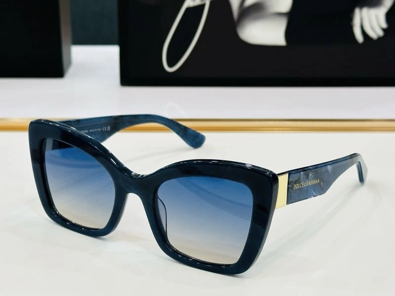 Lightweight Dolce Gabbana Sunglasses 279181